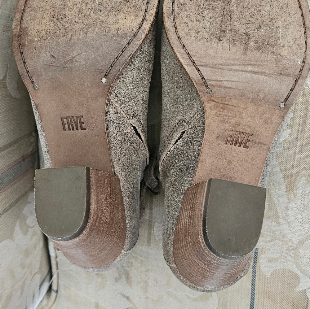 Frye Reed Ankle Shootie 8 - Picture 3 of 6